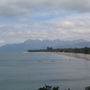 Pantai  Chenang 