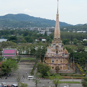Храм Wat Chalong