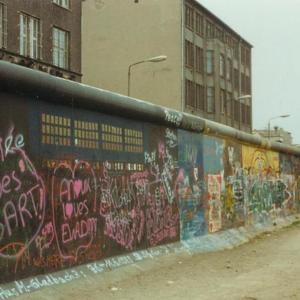  «Берлинская стена»
