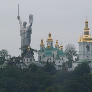Mutter-Heimat-Statue (Kiew)