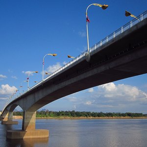 Troisième pont de l'amitié lao-thaïlandaise