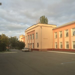 Gymnasium 9