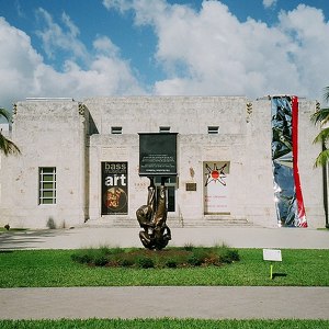 Музей искусств Bass